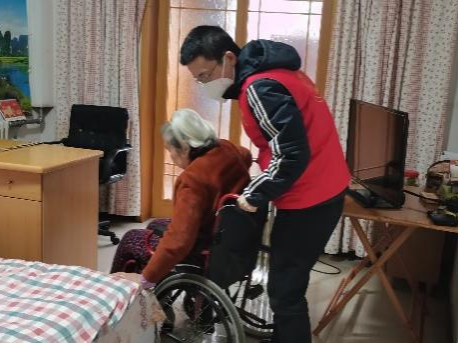 【疫情防控】盡銳出戰護我城，工投先鋒在行動 ——集團干部下沉一線系列（二）